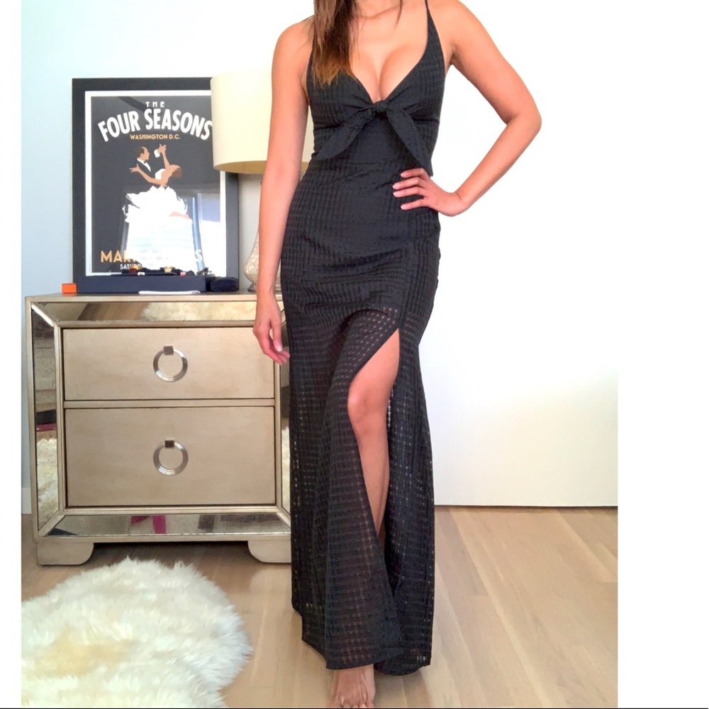 NWT BCBGeneration Check Tie Front Maxi Dress